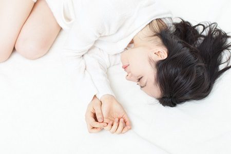 Protège-matelas éponge
